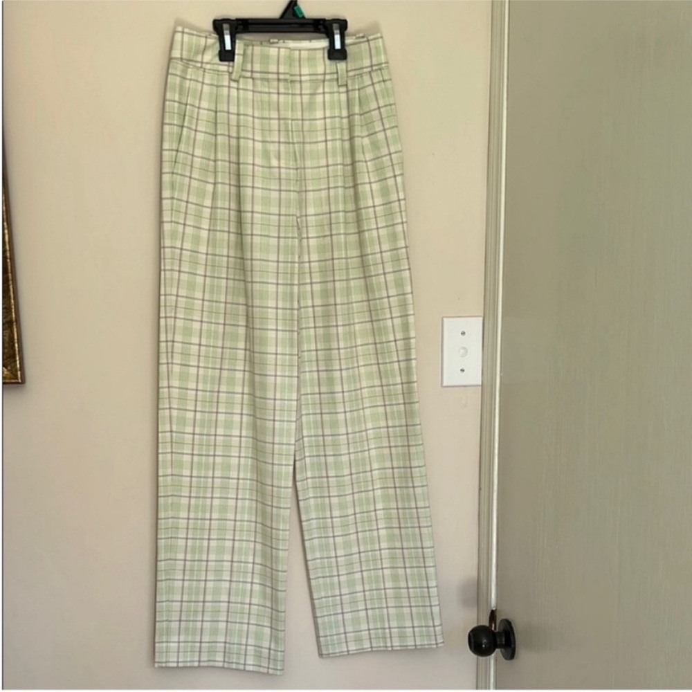 Sunday Best | Women’s Size 00 Cream and Green Plaid Trousers